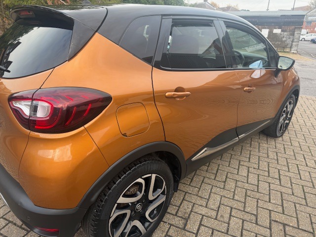 Used Renault Captur 2018 for sale - 76466677: Photo 3