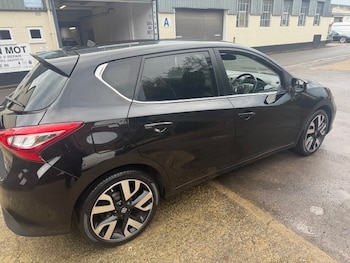 Used Nissan Pulsar 2016 for sale - 76453133: Photo