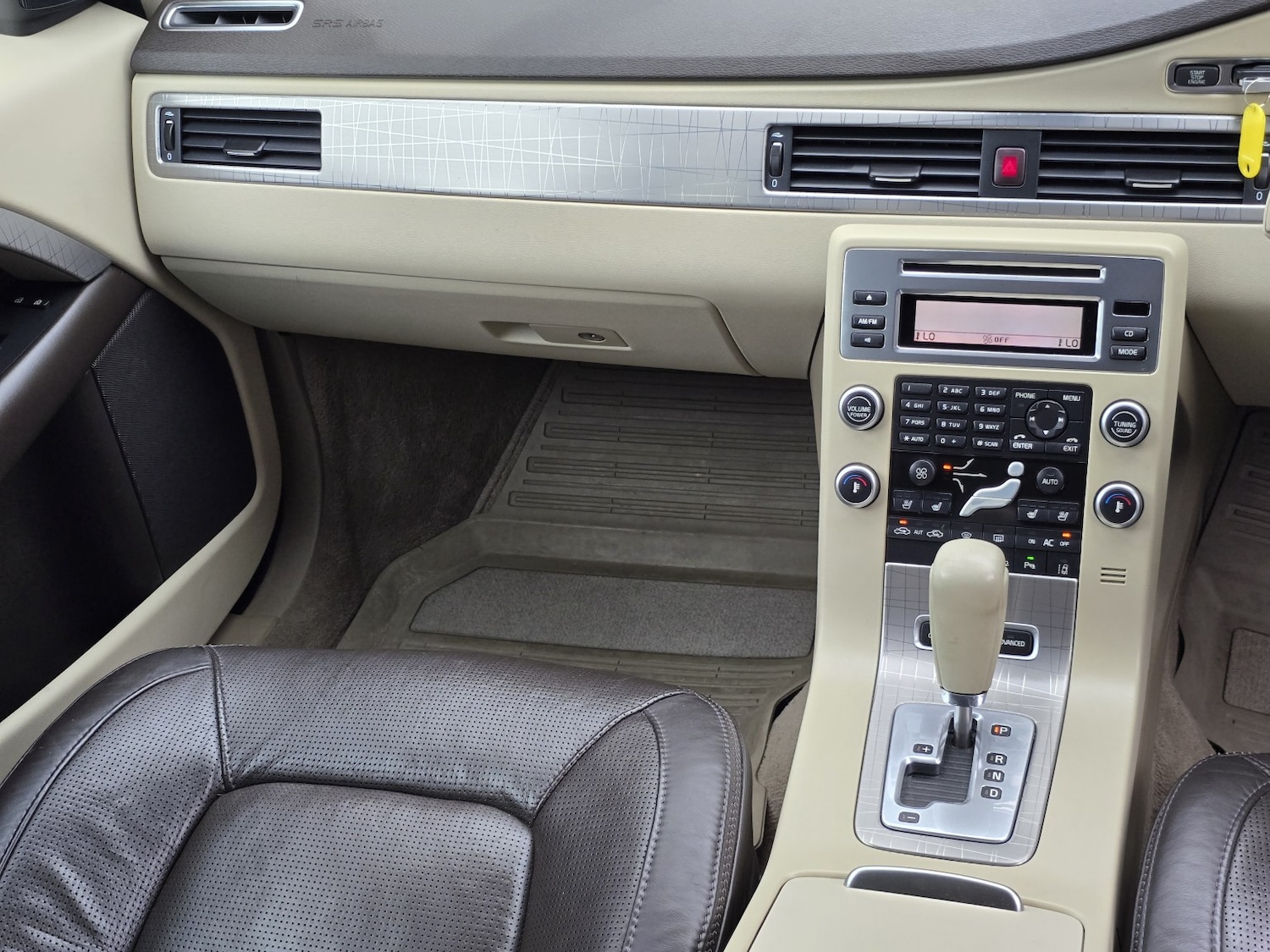 Used Volvo XC70 2009 for sale - 78070465: Photo 45