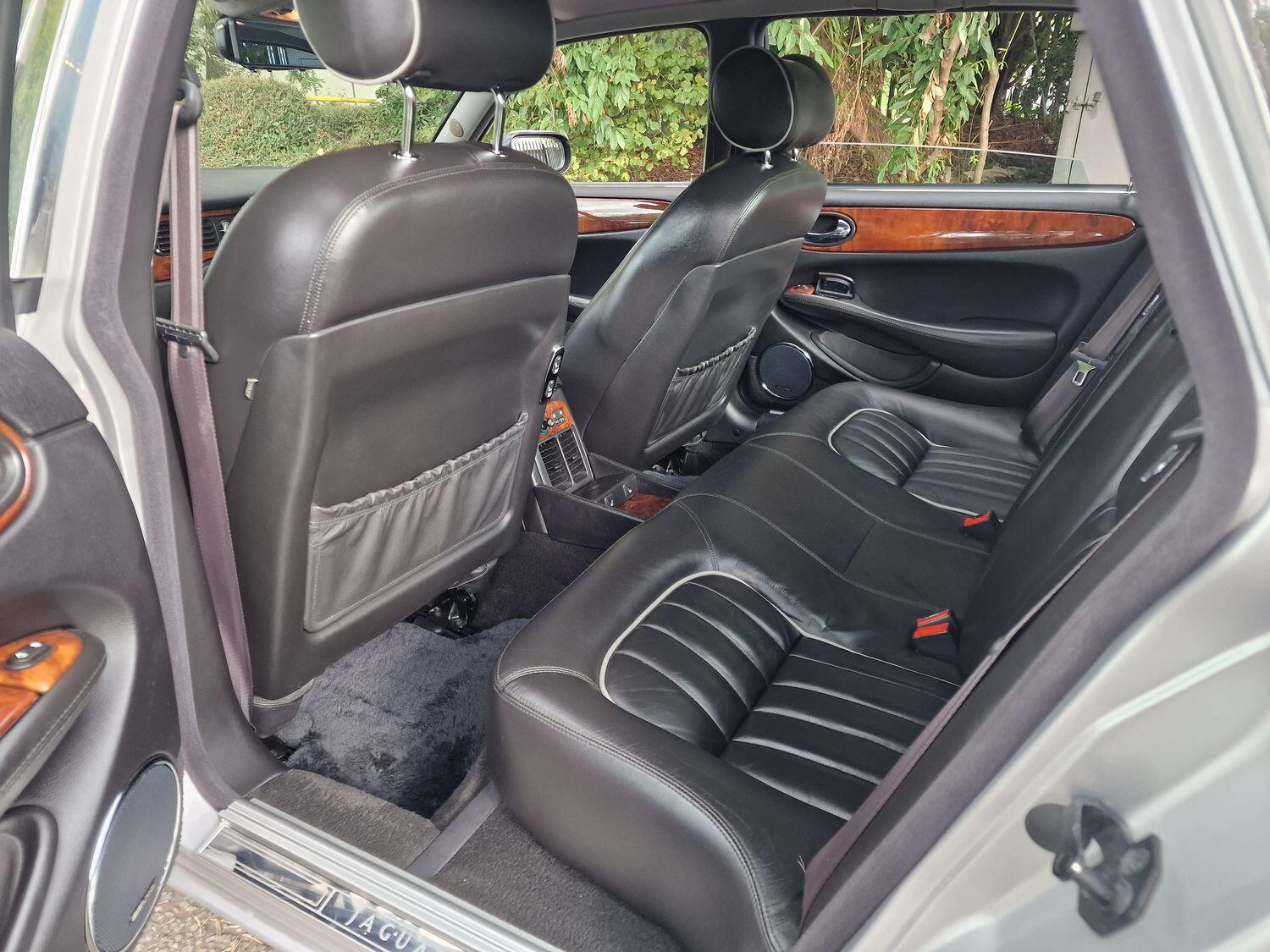 Used Jaguar XJ 2002 for sale - 77189310: Photo 12