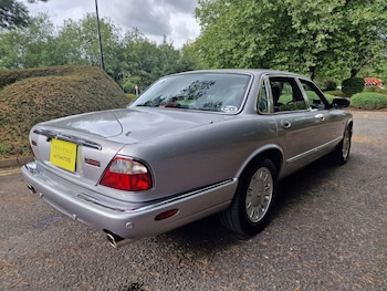 Used Jaguar XJ 2002 for sale - 77189310: Photo