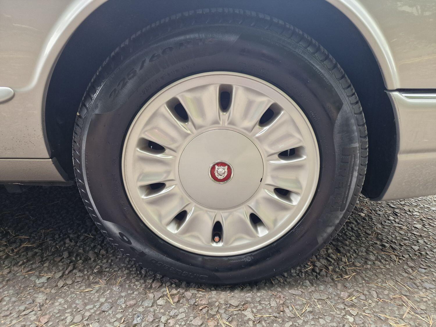 Used Jaguar XJ 2002 for sale - 77189310: Photo 45