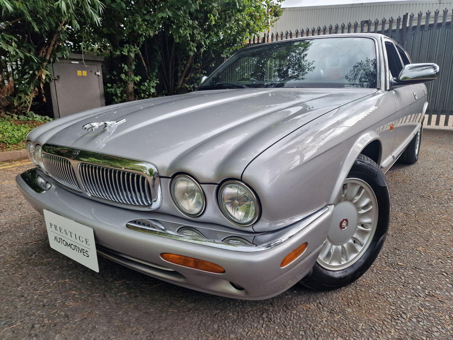Used Jaguar XJ 2002 for sale - 77189310: Photo 47