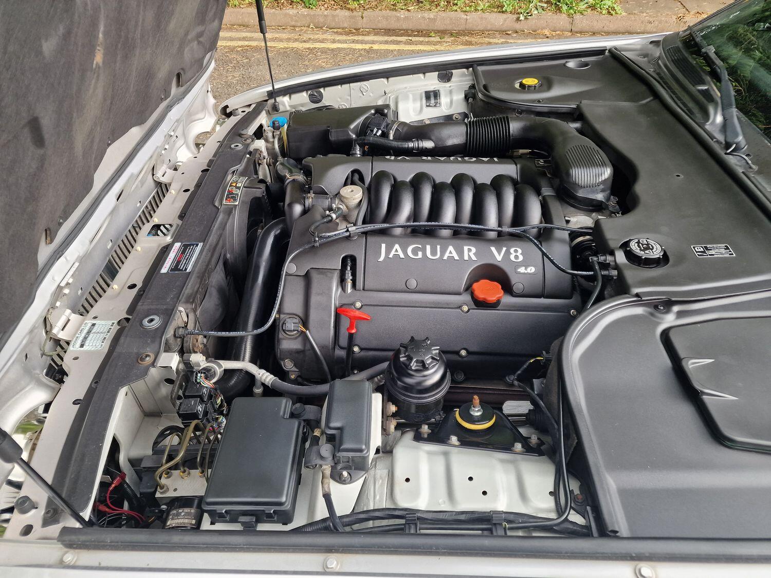 Used Jaguar XJ 2002 for sale - 77189310: Photo 54