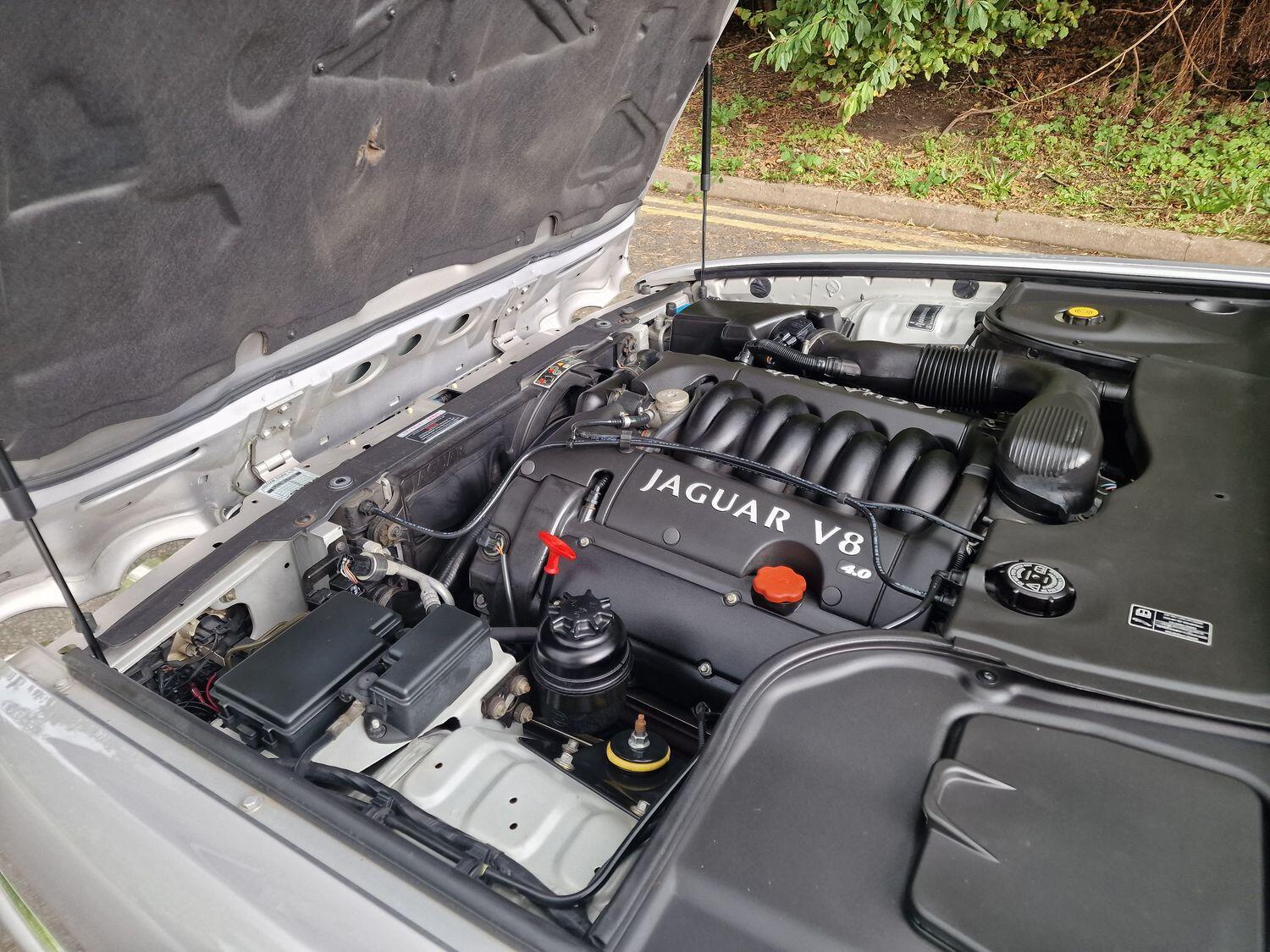 Used Jaguar XJ 2002 for sale - 77189310: Photo 55