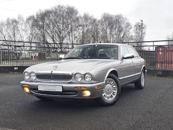 Used Jaguar XJ 2002 for sale - 77622529: Photo