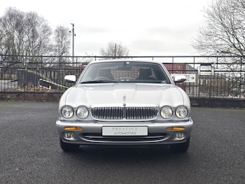 Used Jaguar XJ 2002 for sale - 77622529: Photo