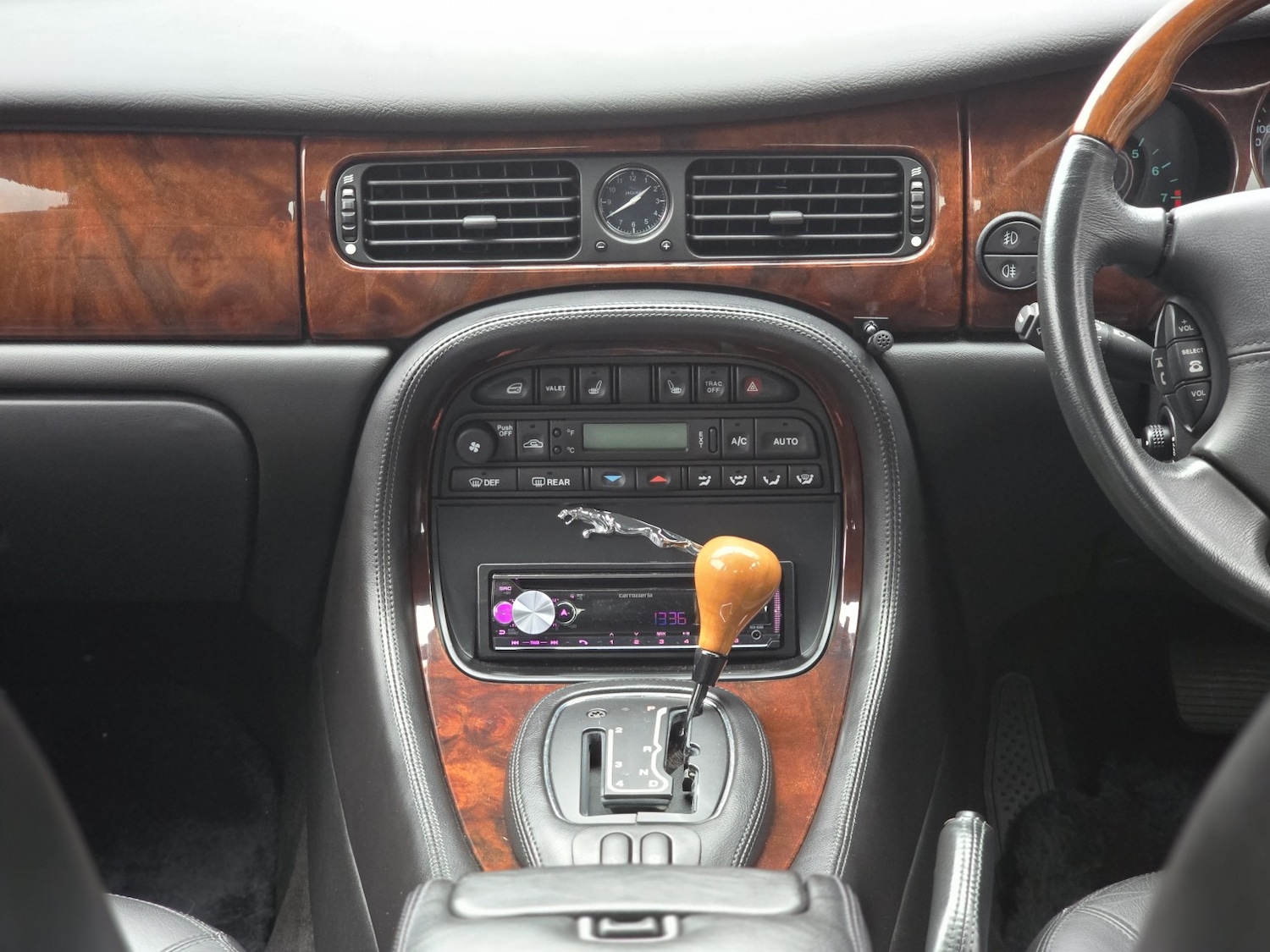 Used Jaguar XJ 2023 for sale - 77622529: Photo 62