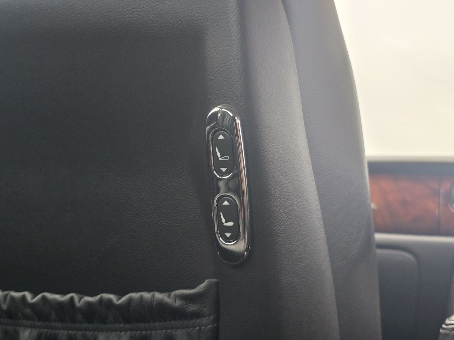 Used Jaguar XJ 2023 for sale - 77622529: Photo 65