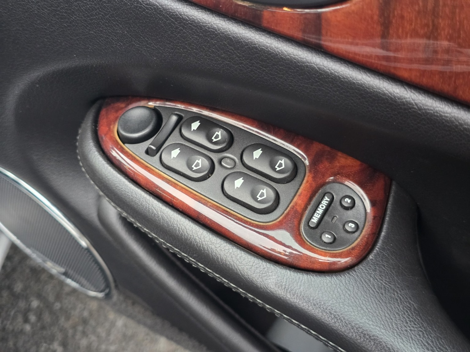 Used Jaguar XJ 2023 for sale - 77622529: Photo 67