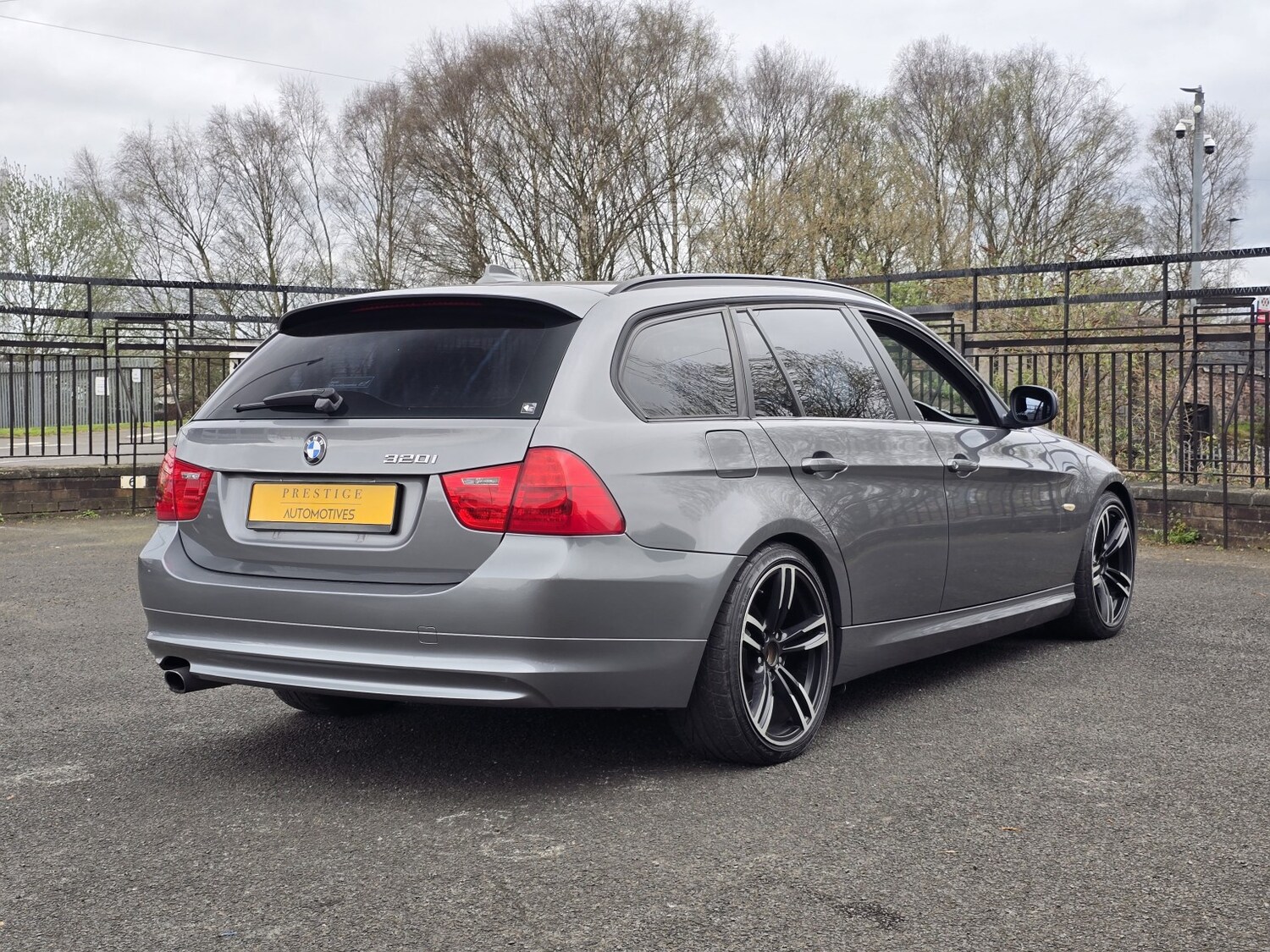 Used BMW 3 Series 2011 for sale - 78125237: Photo 24