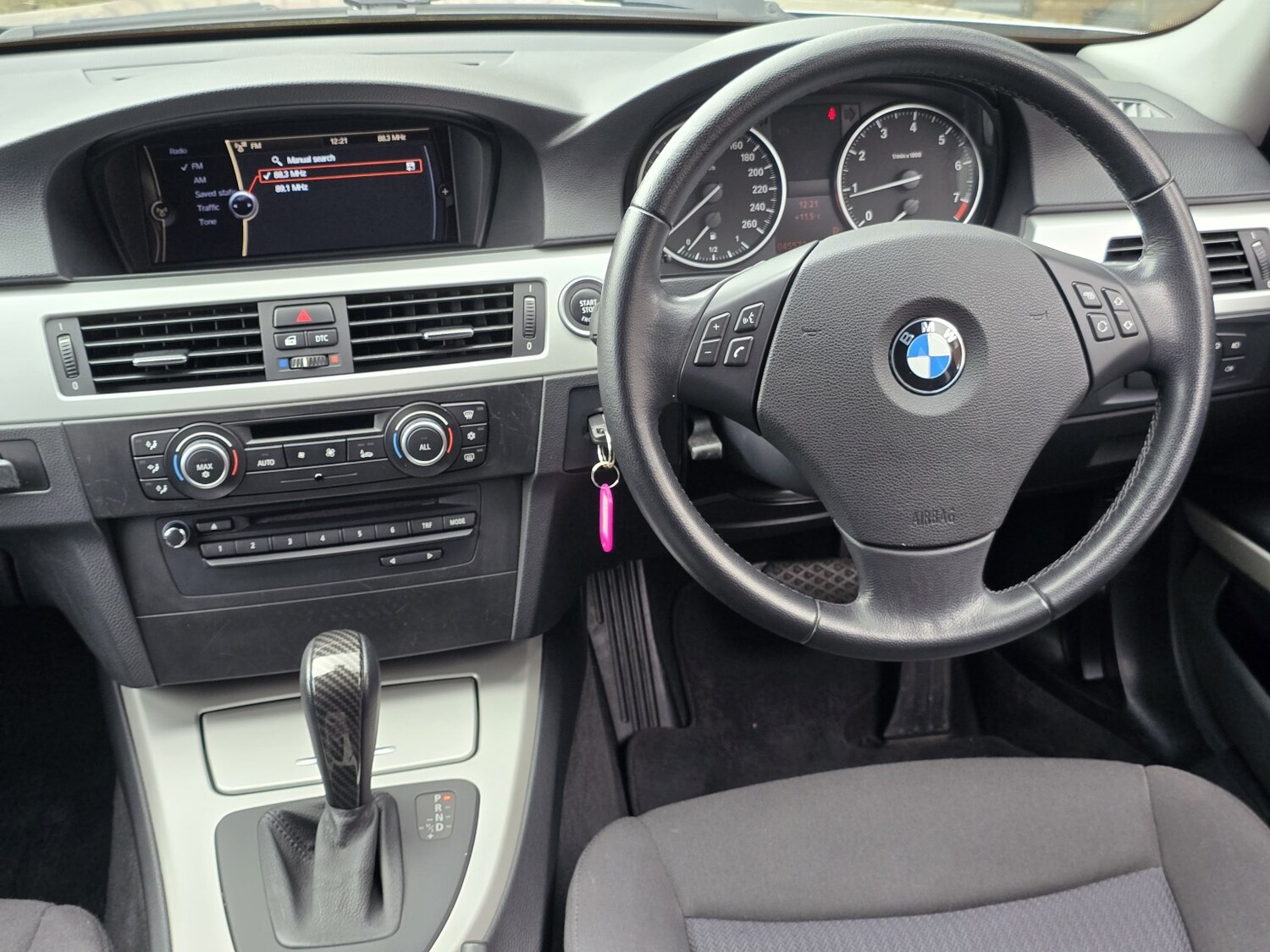 Used BMW 3 Series 2011 for sale - 78125237: Photo 36