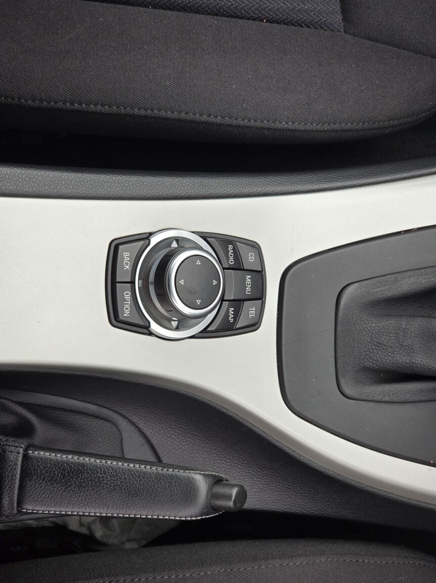 Used BMW 3 Series 2011 for sale - 78125237: Photo 39