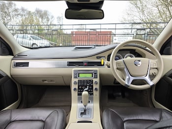 Used Volvo XC70 2009 for sale - 78345810: Photo