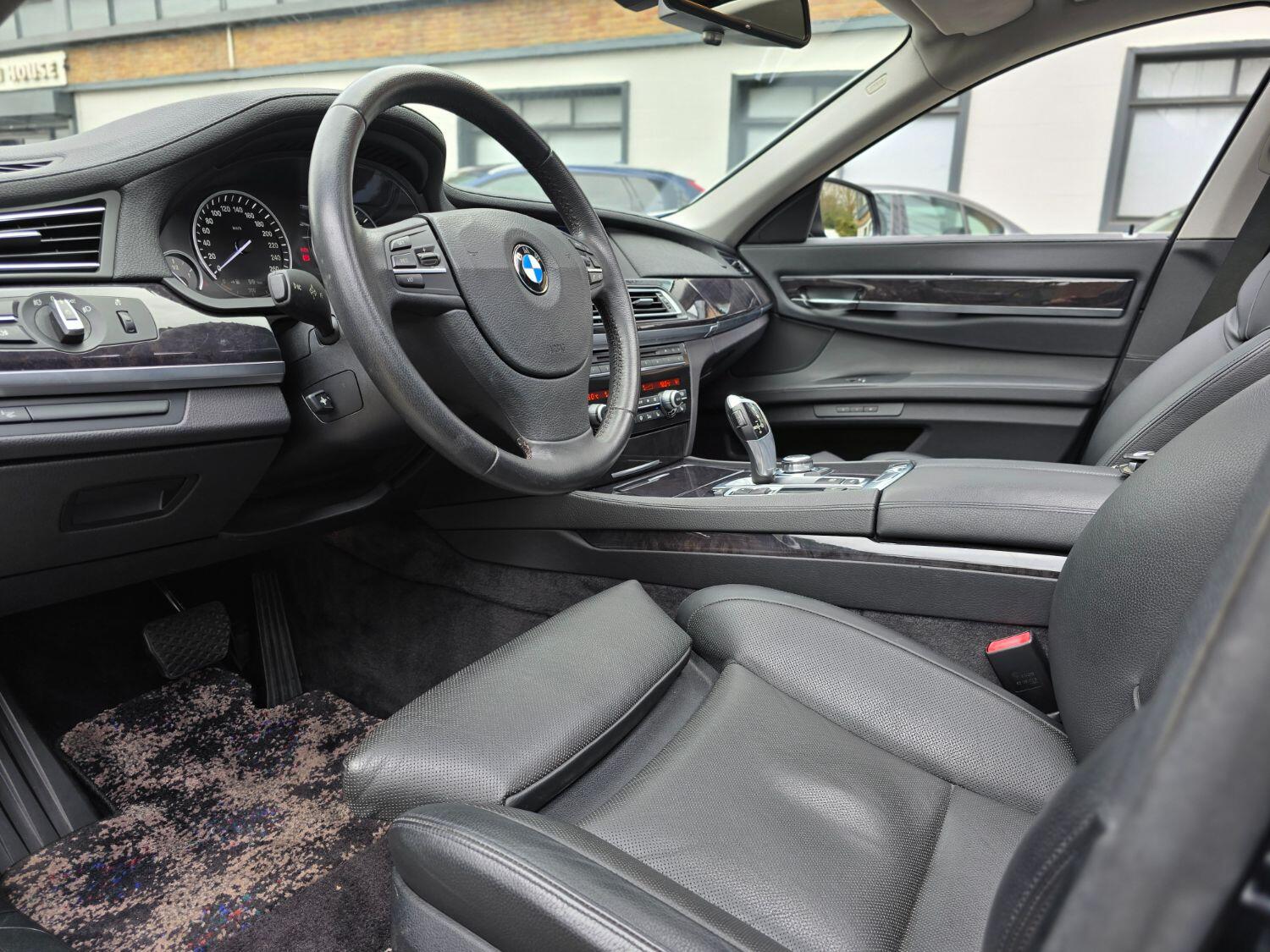 Used BMW 7 Series 2009 for sale - 77189392: Photo 19