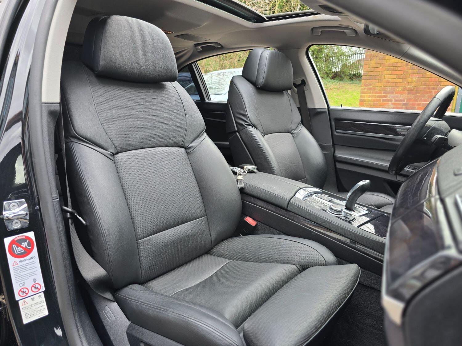 Used BMW 7 Series 2009 for sale - 77189392: Photo 28