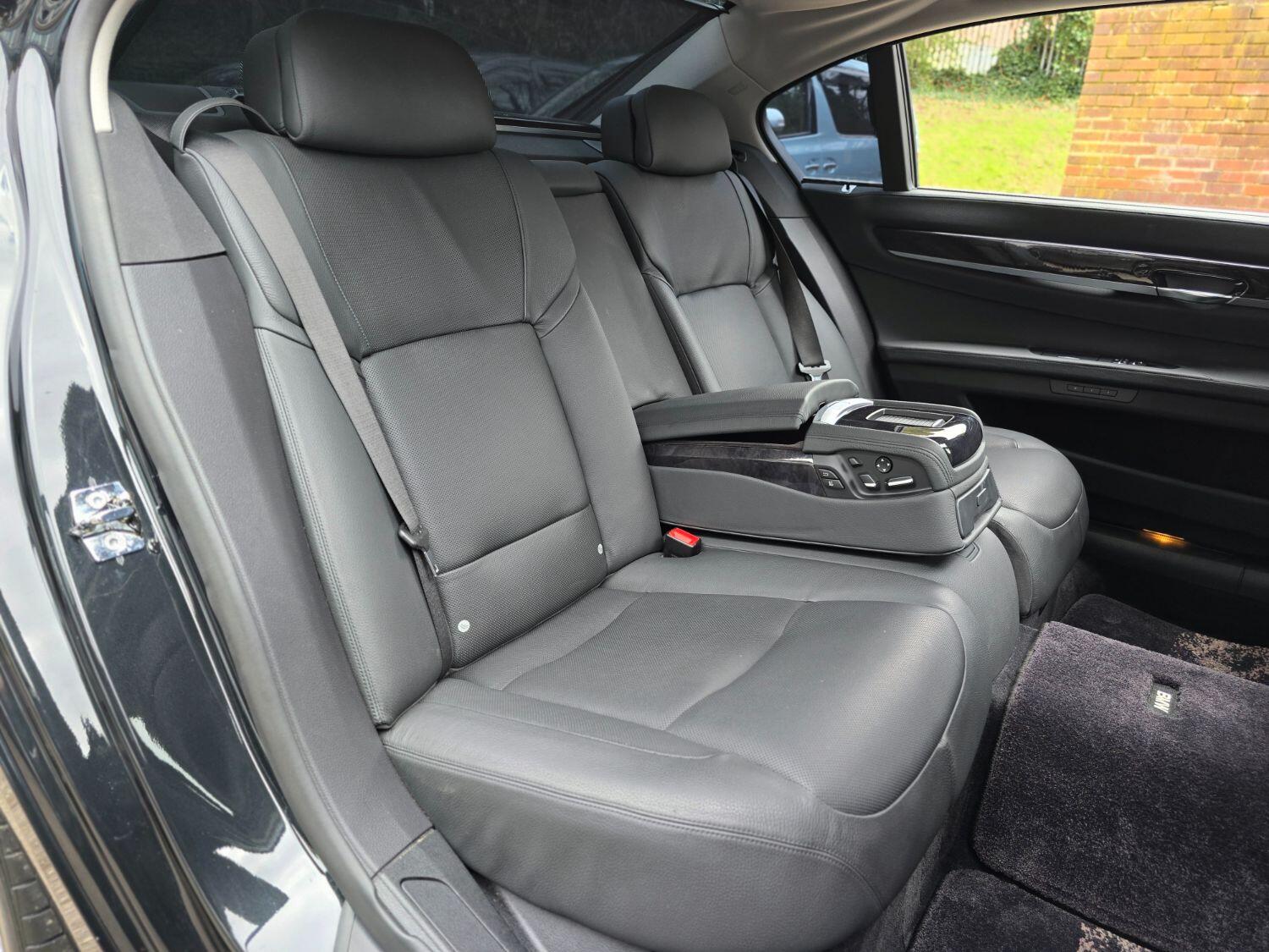 Used BMW 7 Series 2009 for sale - 77189392: Photo 40