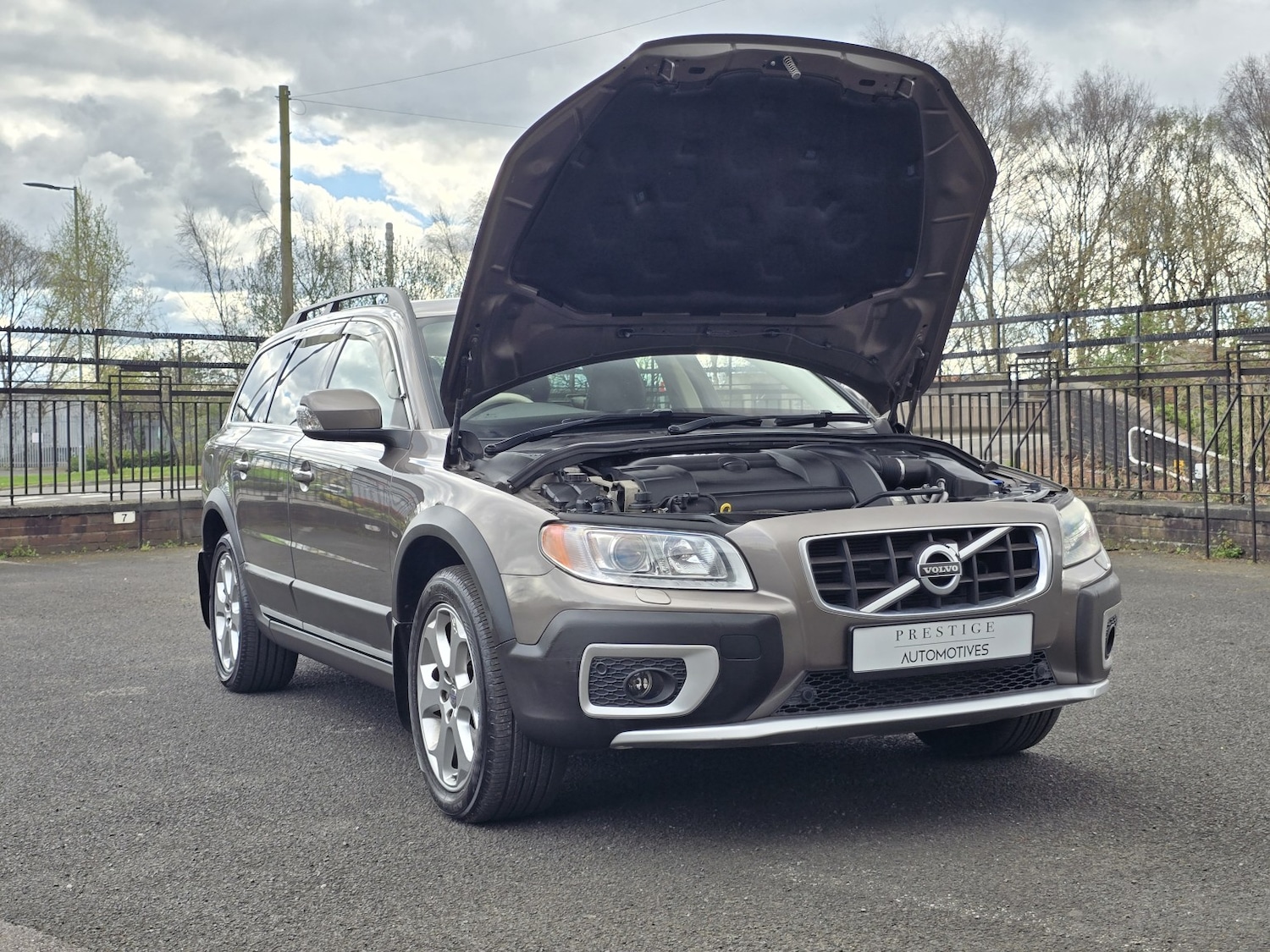 Used Volvo XC70 for sale - 78098327: Photo 18