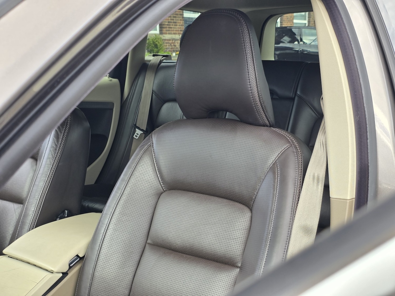 Used Volvo XC70 for sale - 78098327: Photo 32