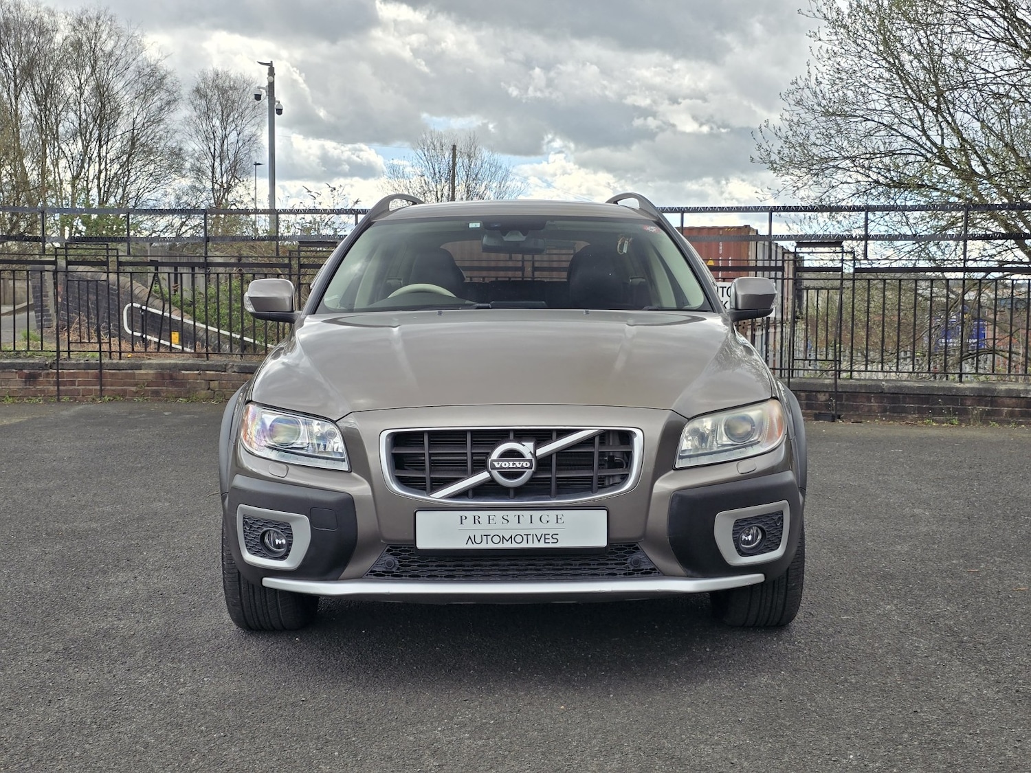 Used Volvo XC70 for sale - 78098327: Photo 4