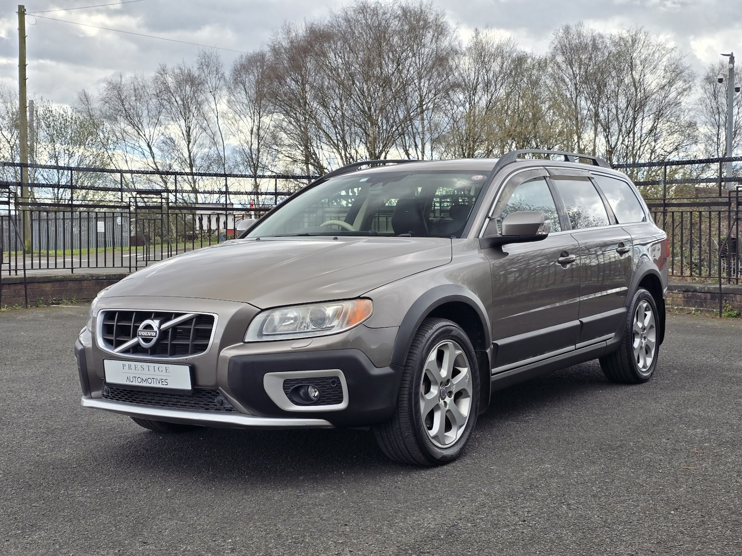 Used Volvo XC70 for sale - 78098327: Photo 6
