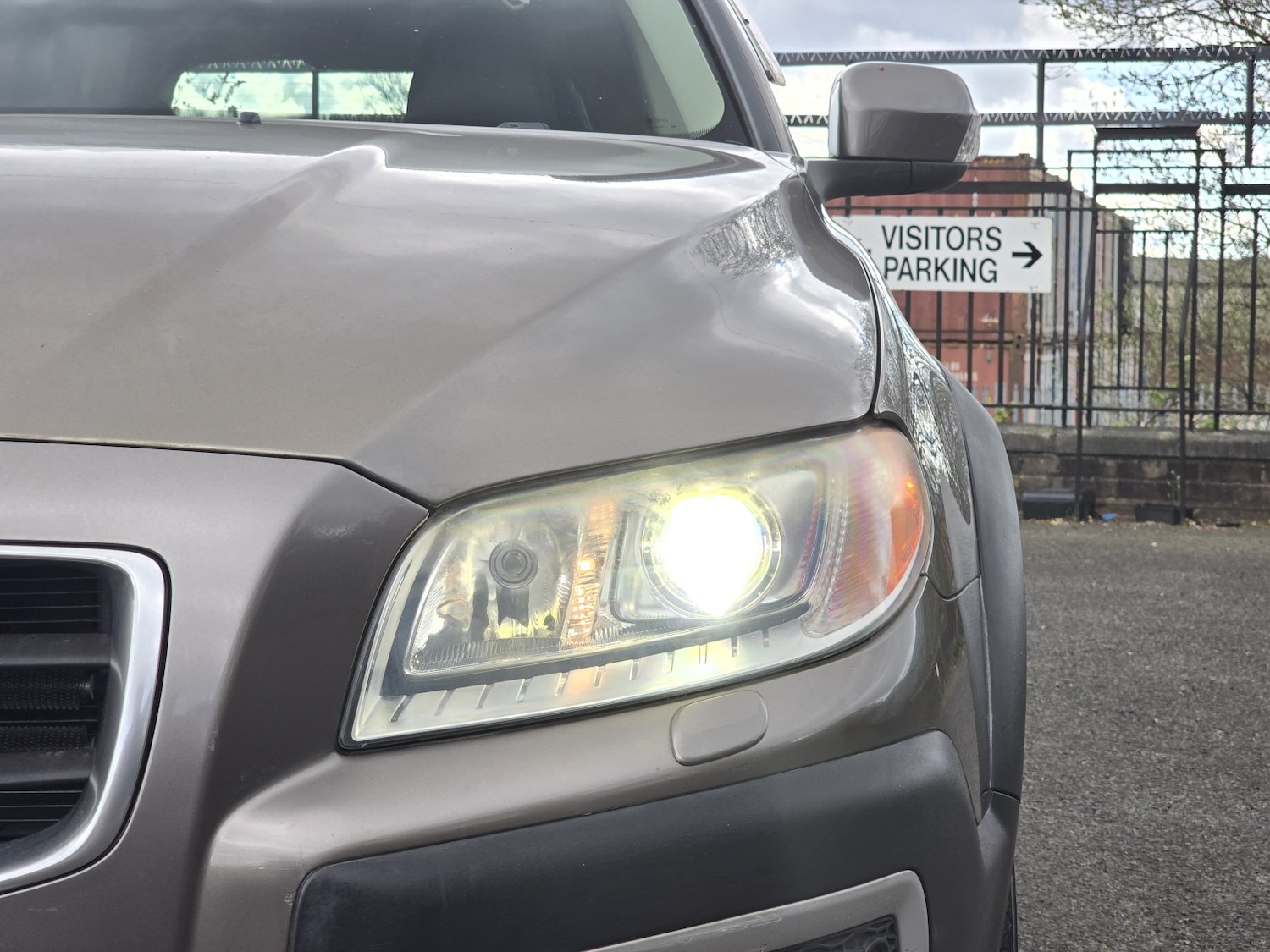 Used Volvo XC70 for sale - 78098327: Photo 9