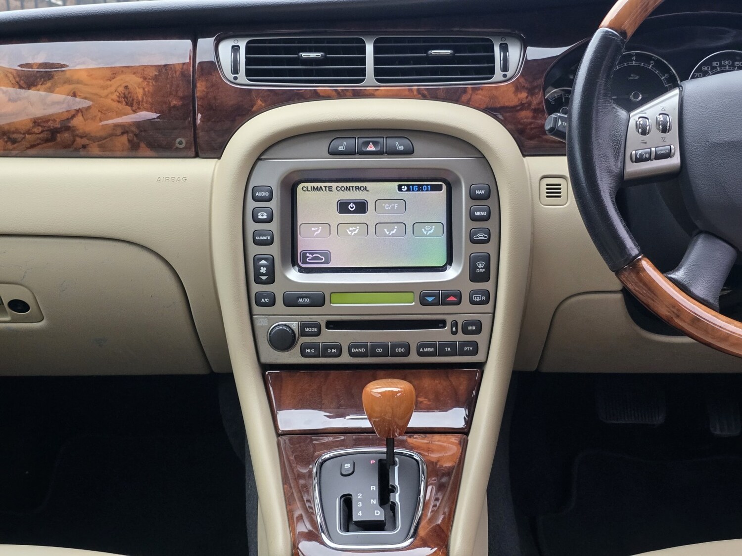 Used Jaguar X-Type 2024 for sale - 77656360: Photo 33