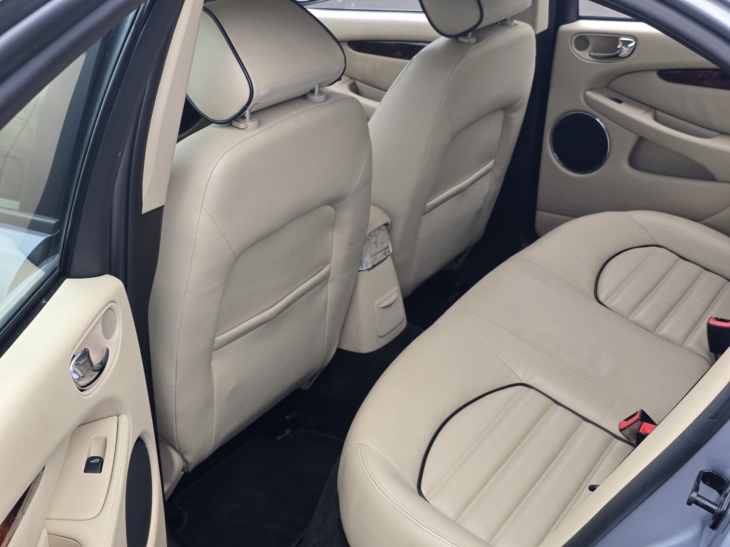 Used Jaguar X-Type 2024 for sale - 77656360: Photo 38