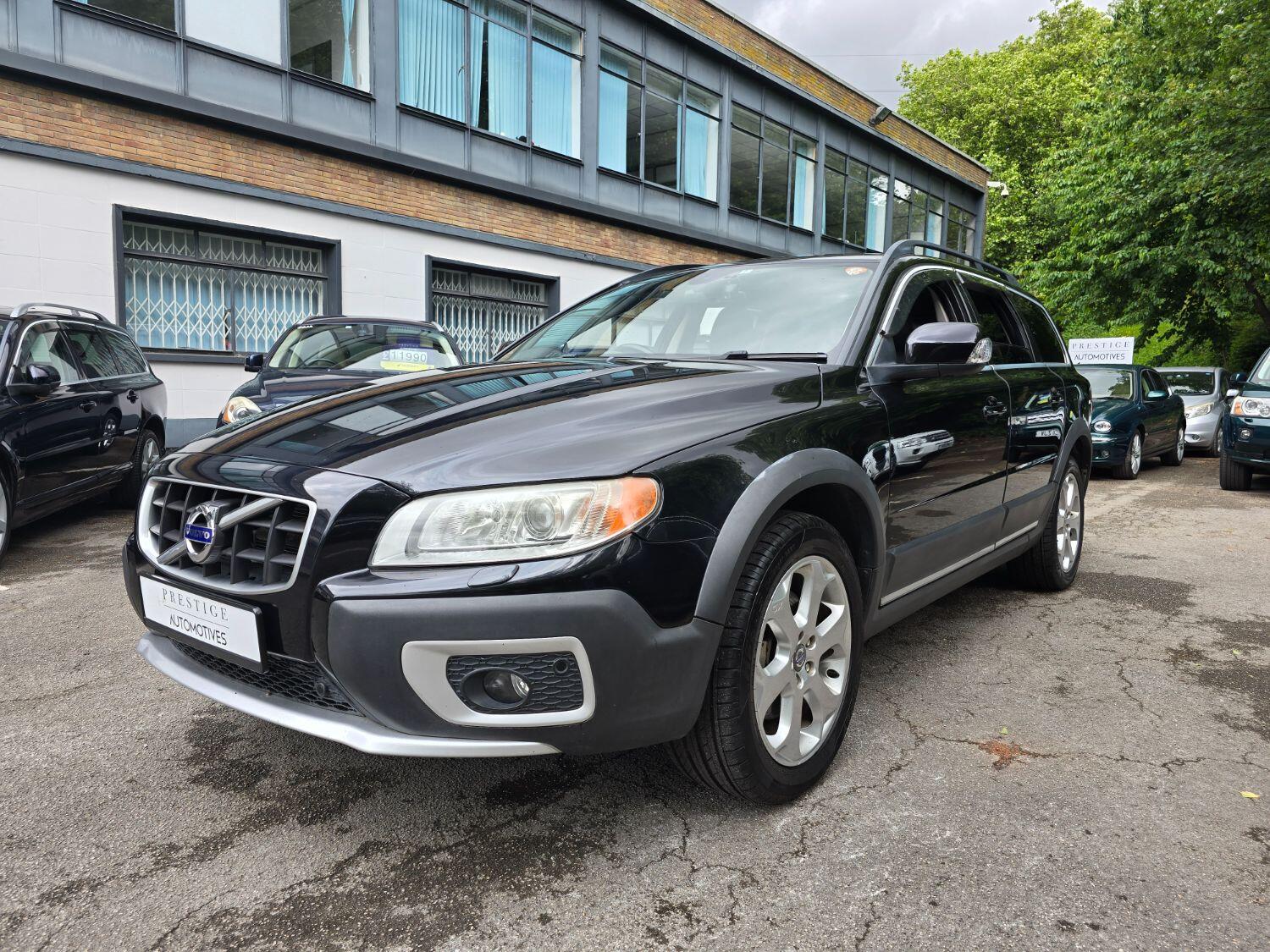 Used Volvo XC70 2010 for sale - 77189304: Photo 11