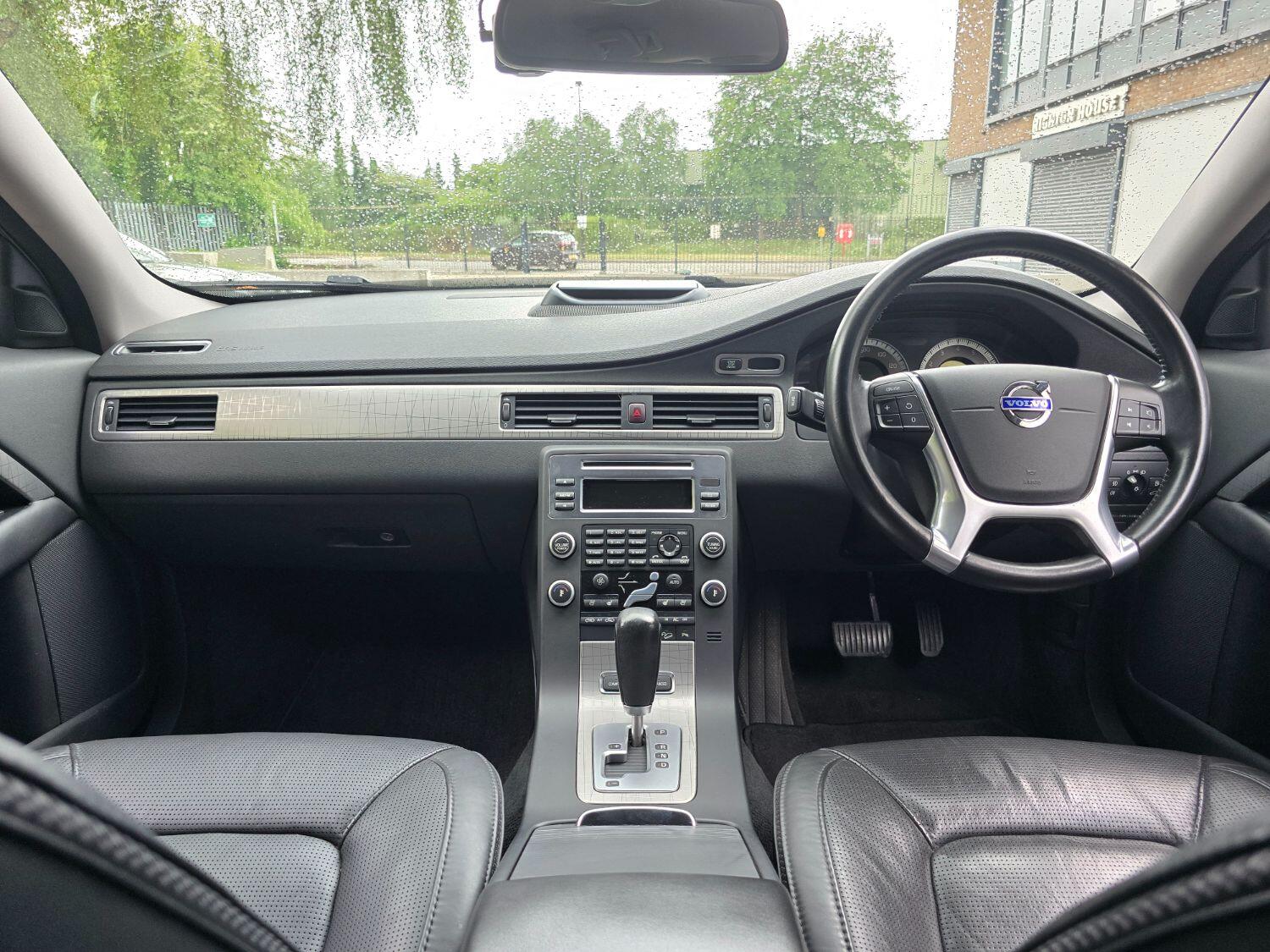 Used Volvo XC70 2010 for sale - 77189304: Photo 13