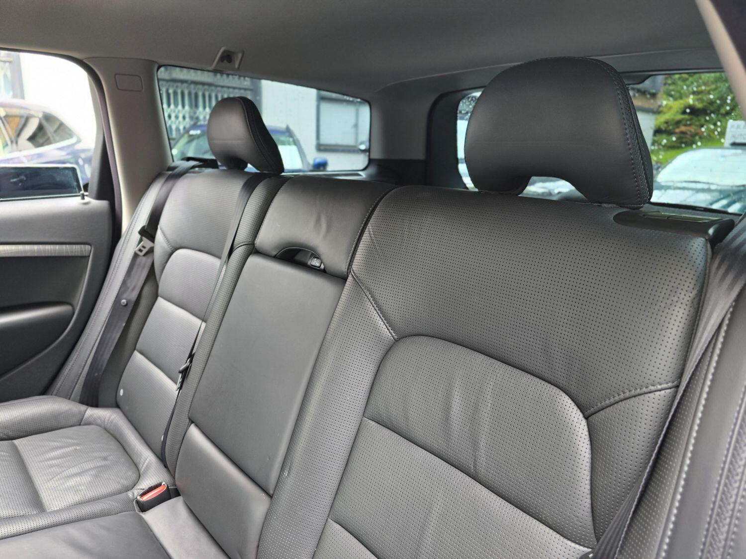 Used Volvo XC70 2010 for sale - 77189304: Photo 31