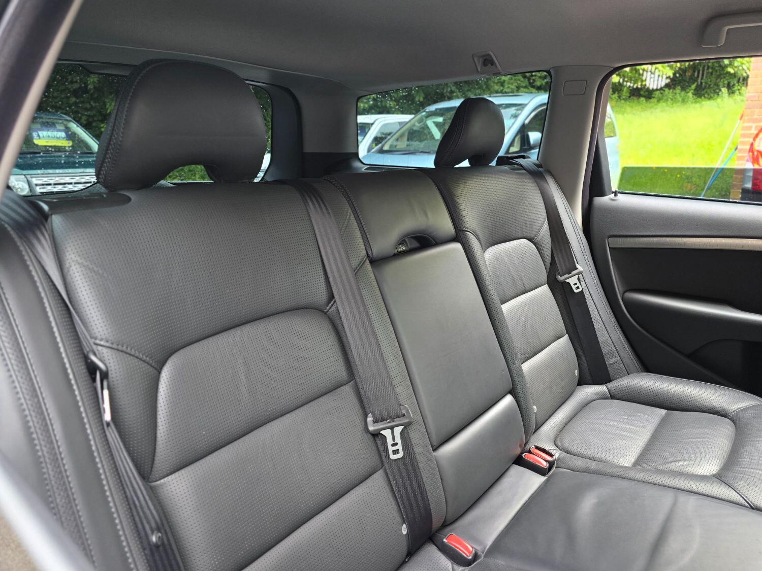 Used Volvo XC70 2010 for sale - 77189304: Photo 35