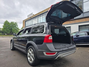 Used Volvo XC70 2010 for sale - 77189304: Photo