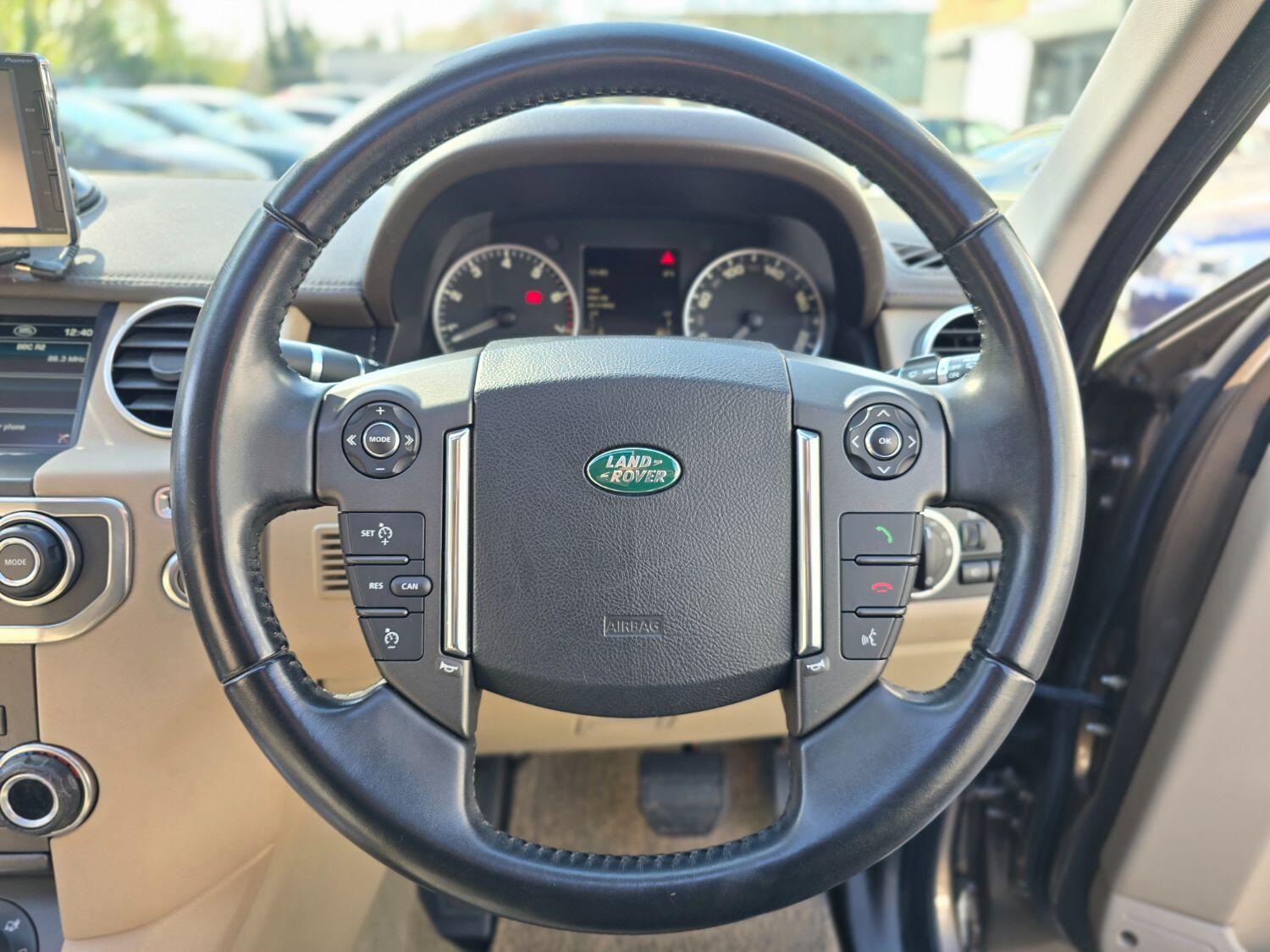 Used Land Rover Discovery 4 2013 for sale - 77189389: Photo 14