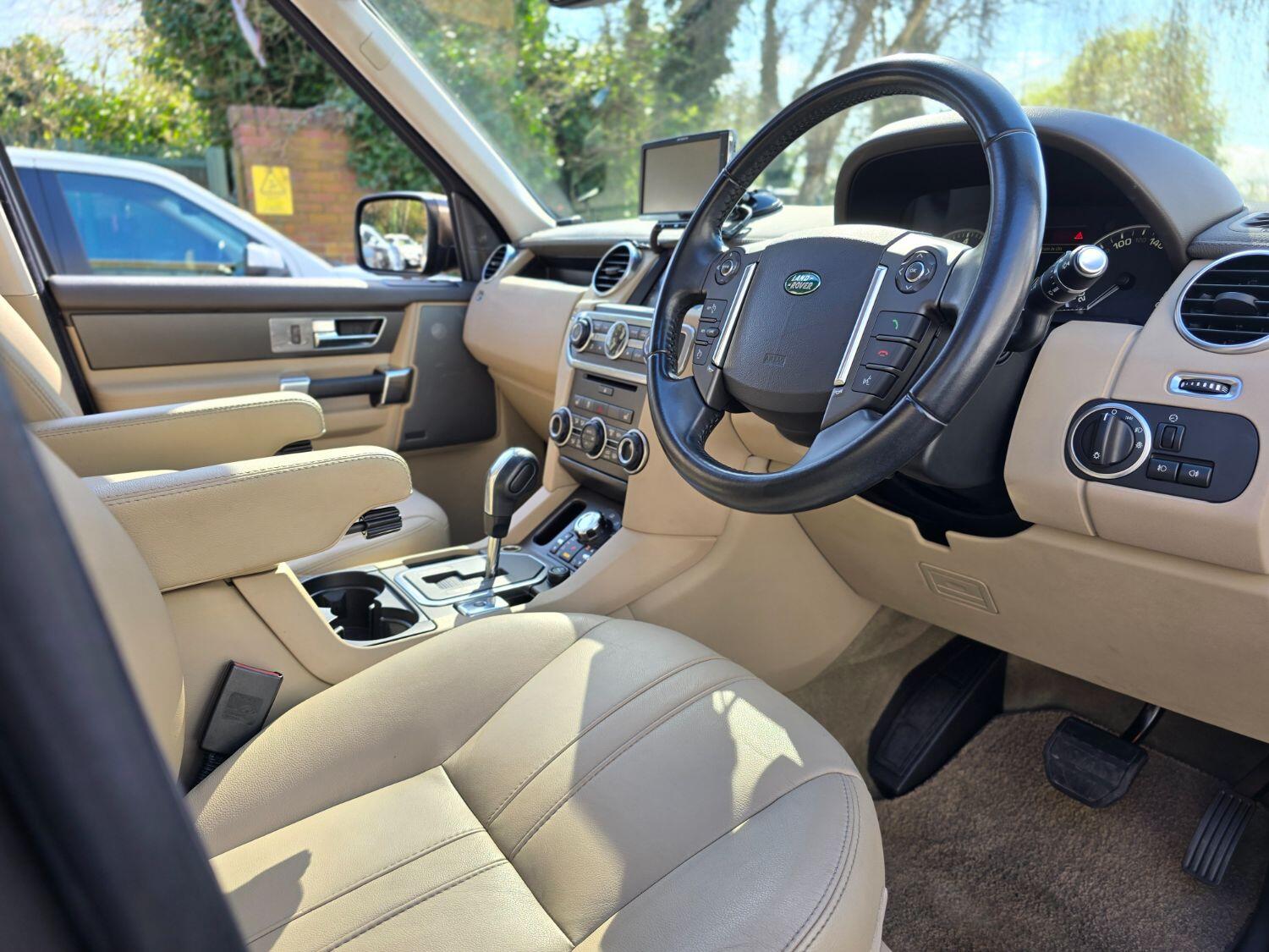 Used Land Rover Discovery 4 2013 for sale - 77189389: Photo 19