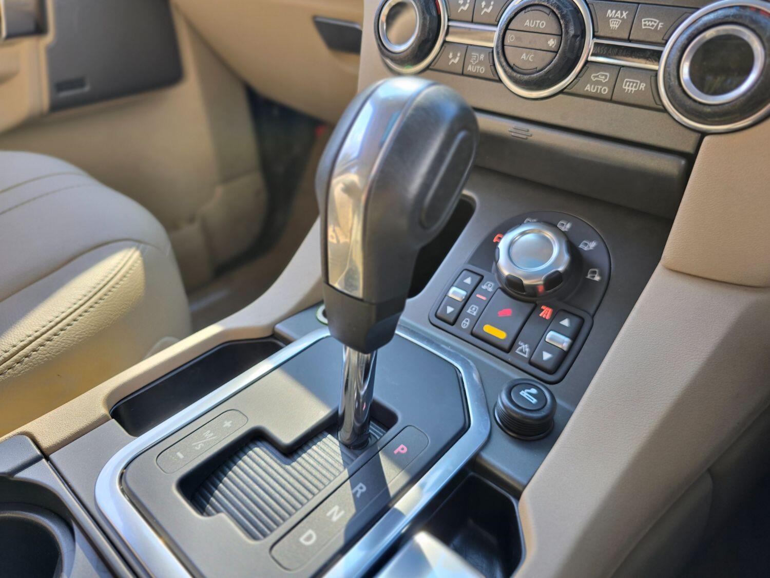 Used Land Rover Discovery 4 2013 for sale - 77189389: Photo 24