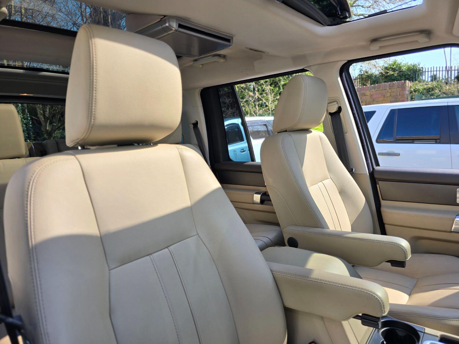 Used Land Rover Discovery 4 2013 for sale - 77189389: Photo 31