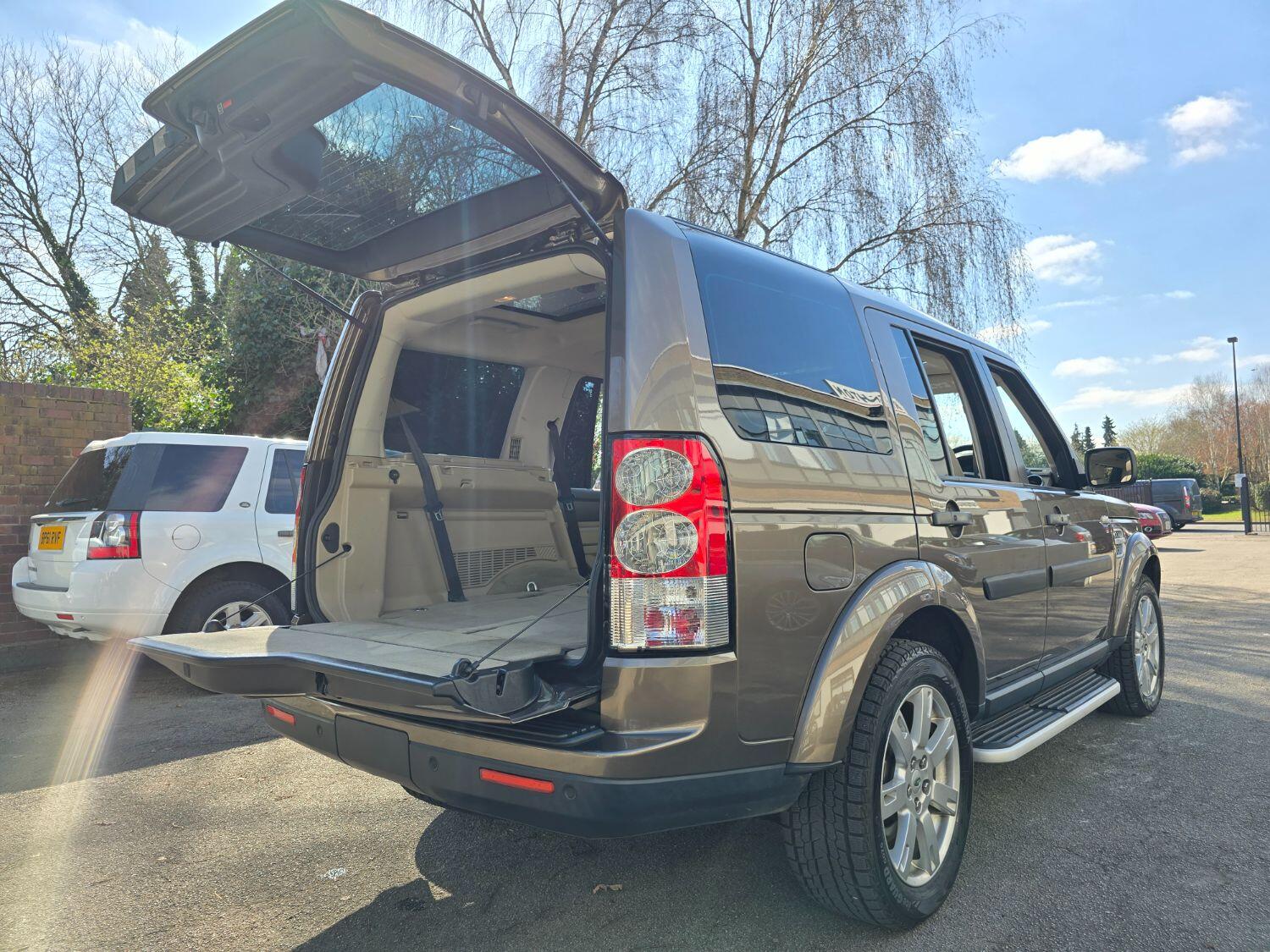 Used Land Rover Discovery 4 2013 for sale - 77189389: Photo 43