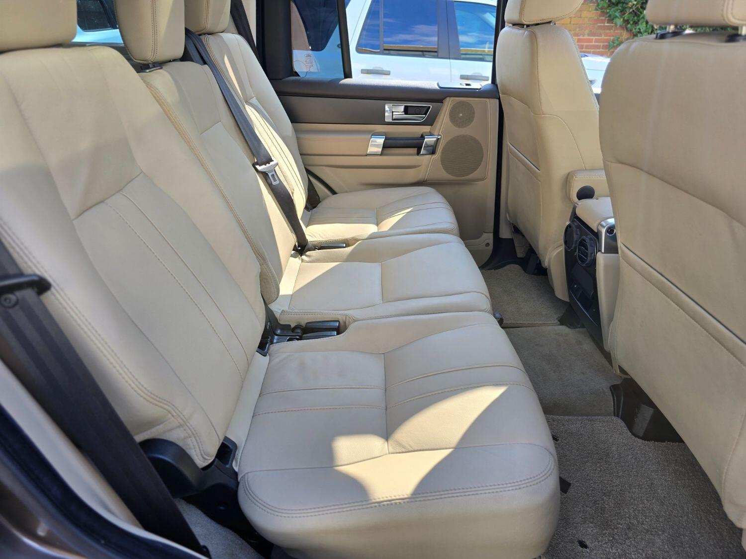 Used Land Rover Discovery 4 2013 for sale - 77189389: Photo 50