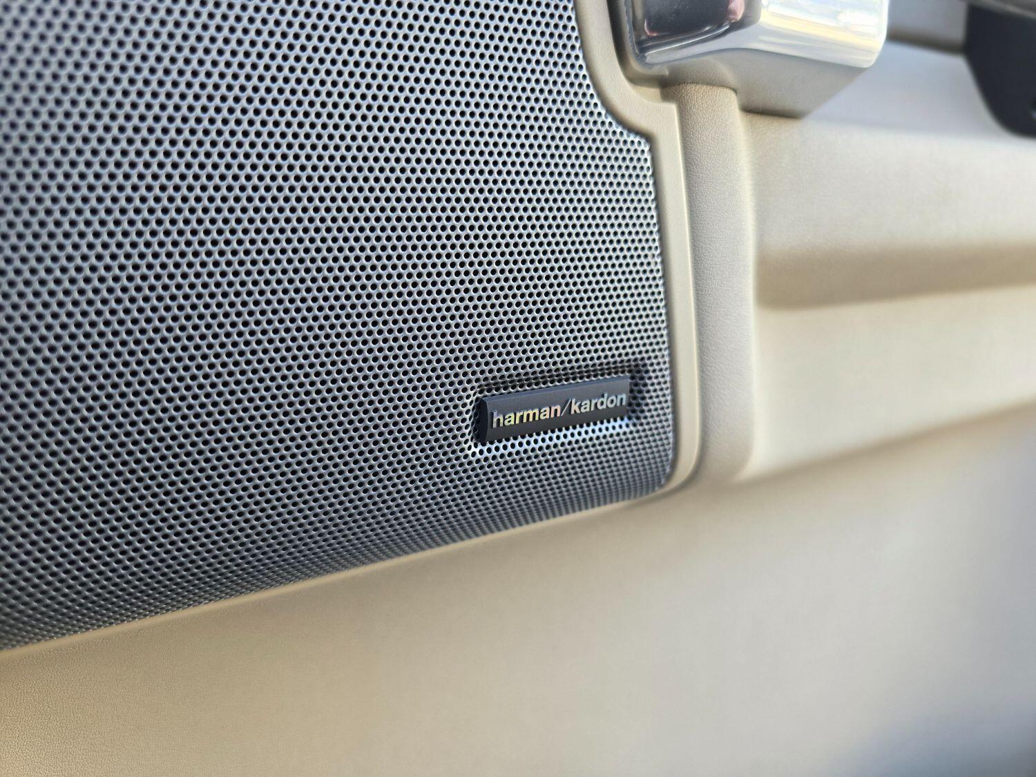 Used Land Rover Discovery 4 2013 for sale - 77189389: Photo 57