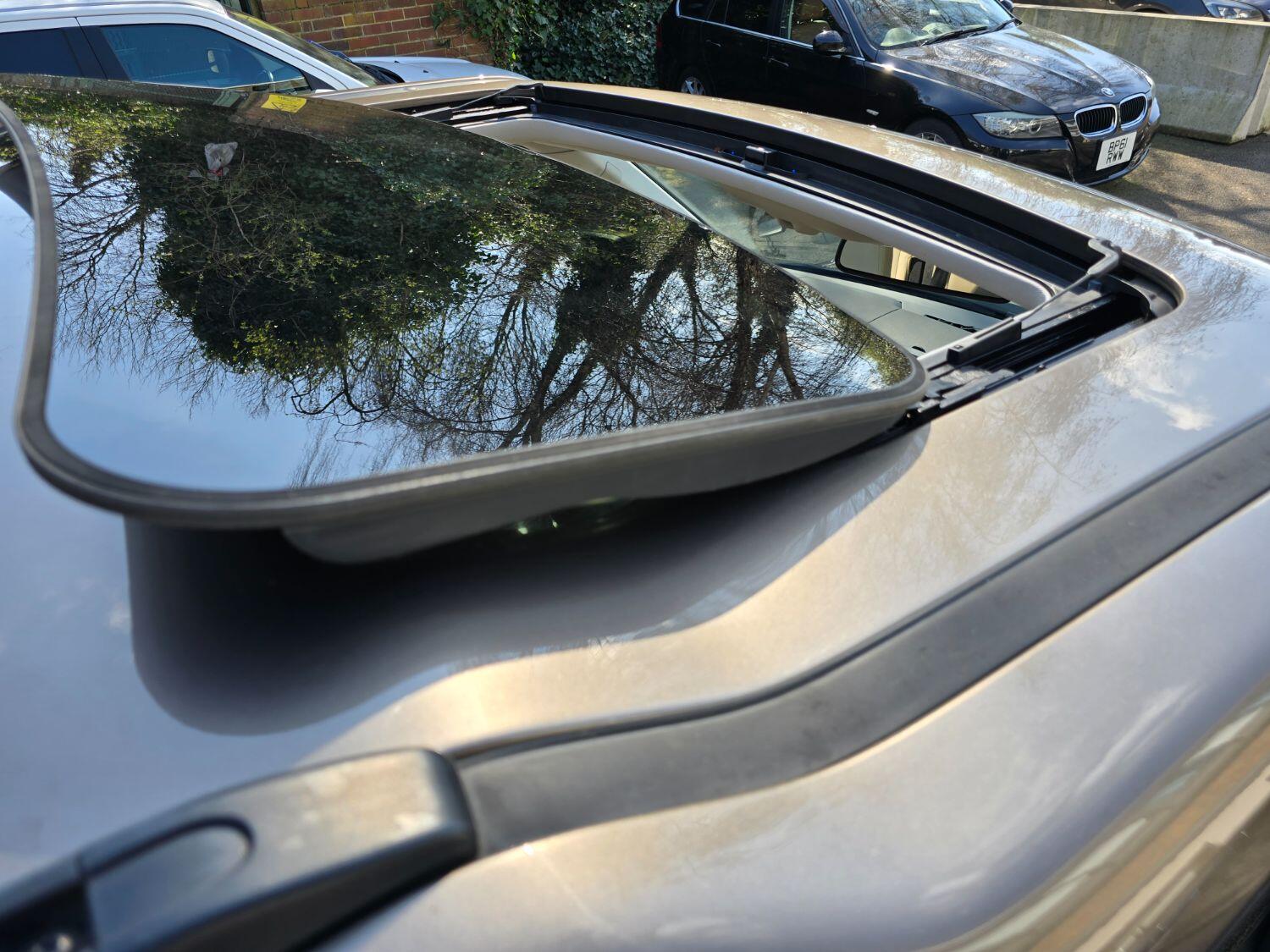 Used Land Rover Discovery 4 2013 for sale - 77189389: Photo 61