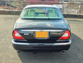 Used Jaguar XJ 2005 for sale - 78349239: Photo