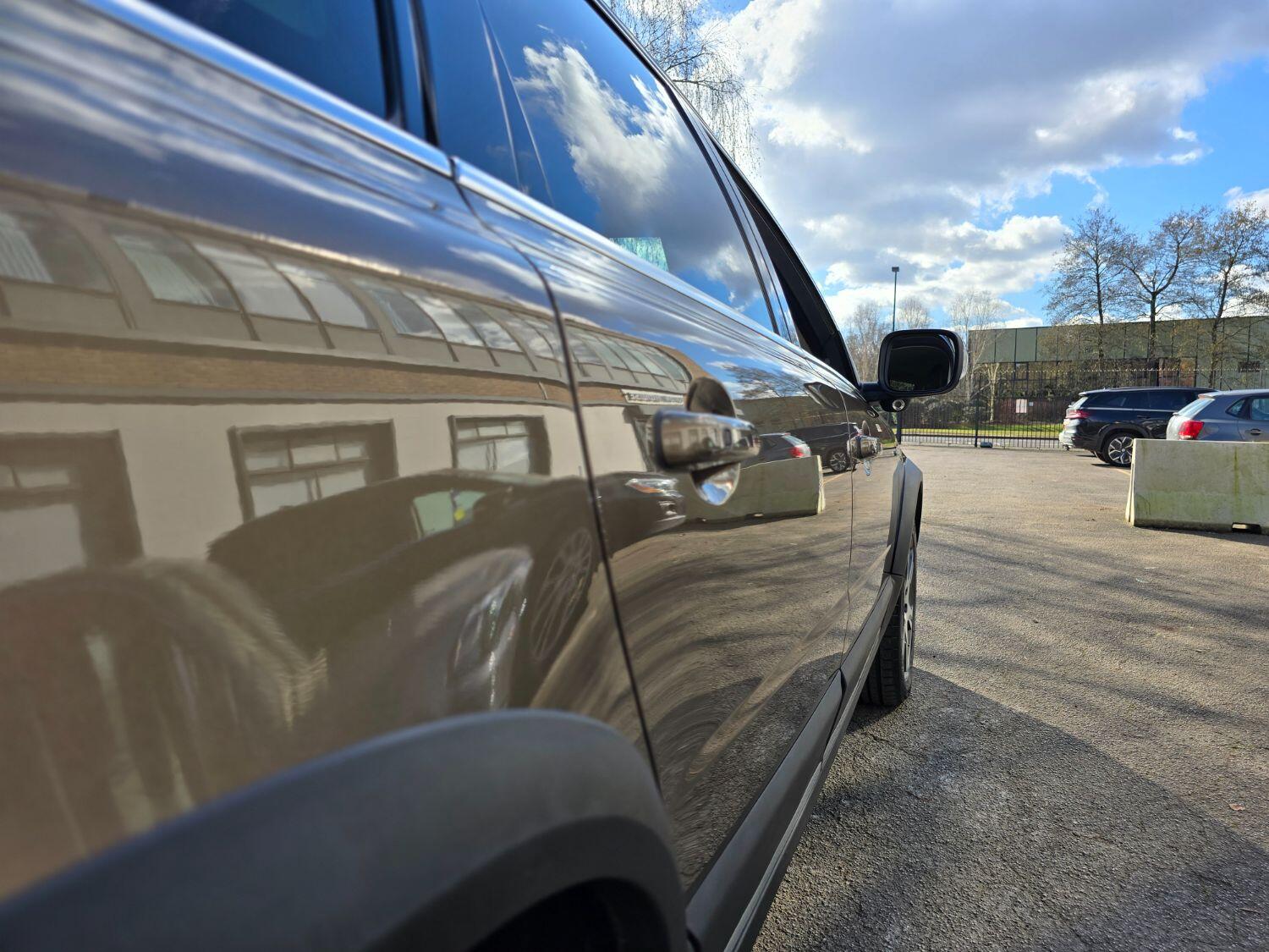 Used Volvo XC70 2013 for sale - 77189409: Photo 69