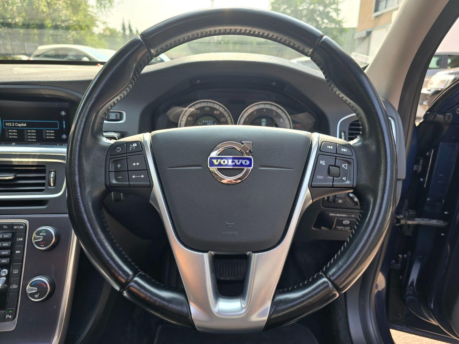 Used Volvo V60 2013 for sale - 77189369: Photo 14