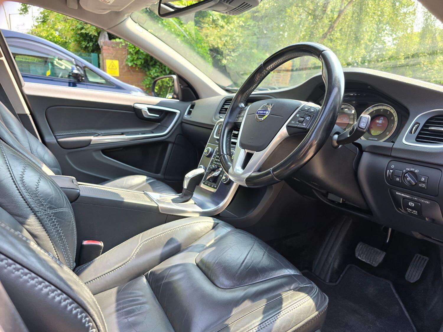 Used Volvo V60 2013 for sale - 77189369: Photo 18