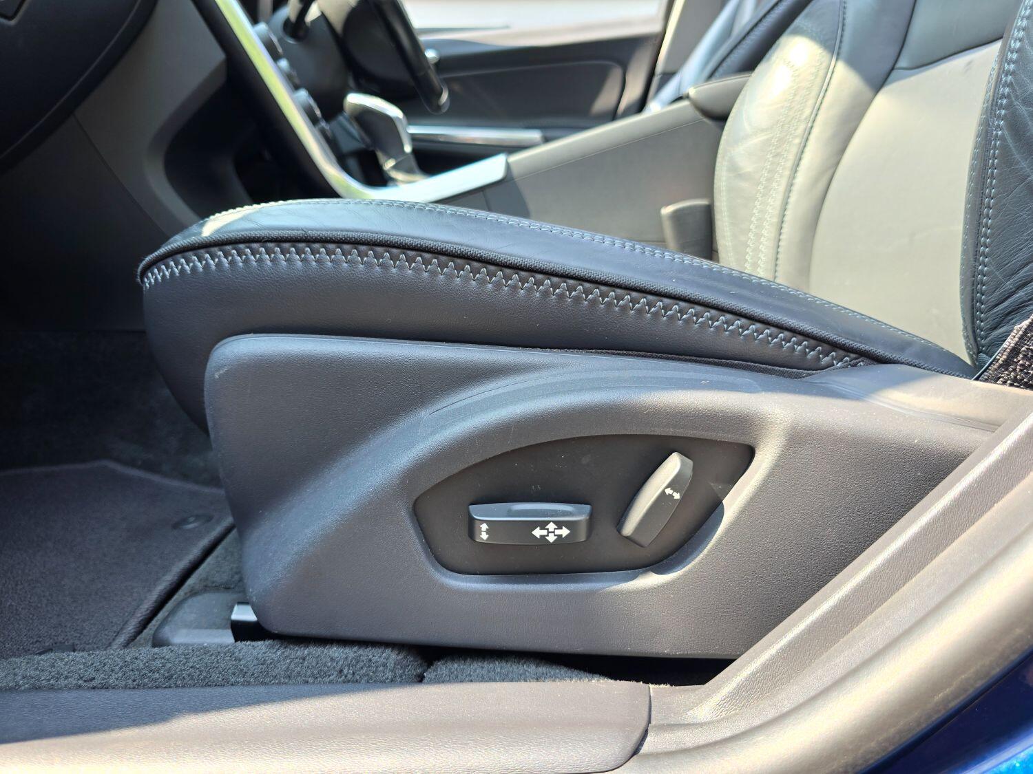 Used Volvo V60 2013 for sale - 77189369: Photo 27