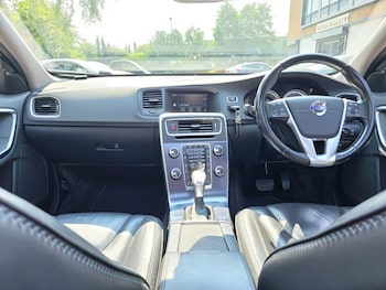 Used Volvo V60 2013 for sale - 77189369: Photo