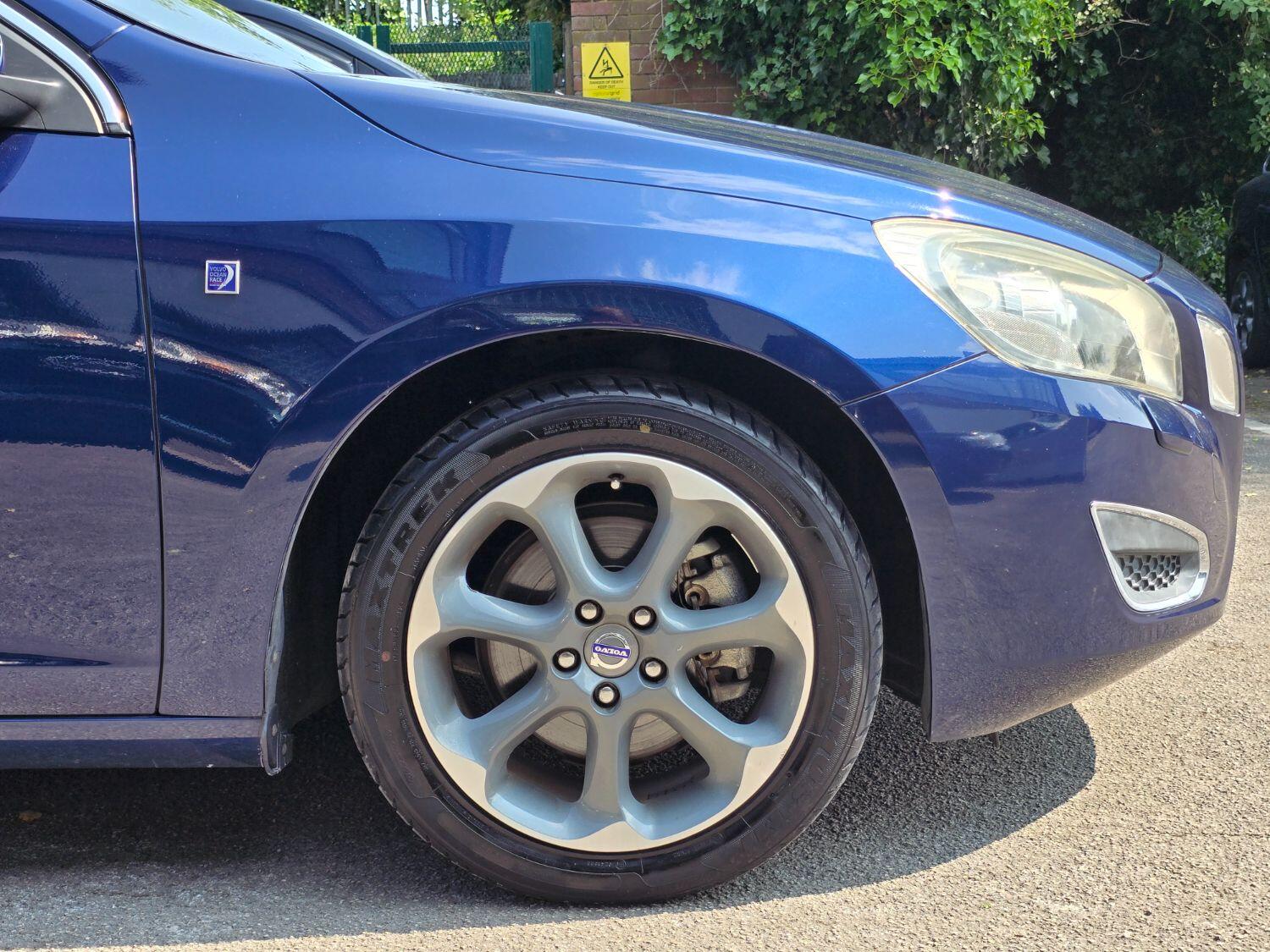 Used Volvo V60 2013 for sale - 77189369: Photo 66