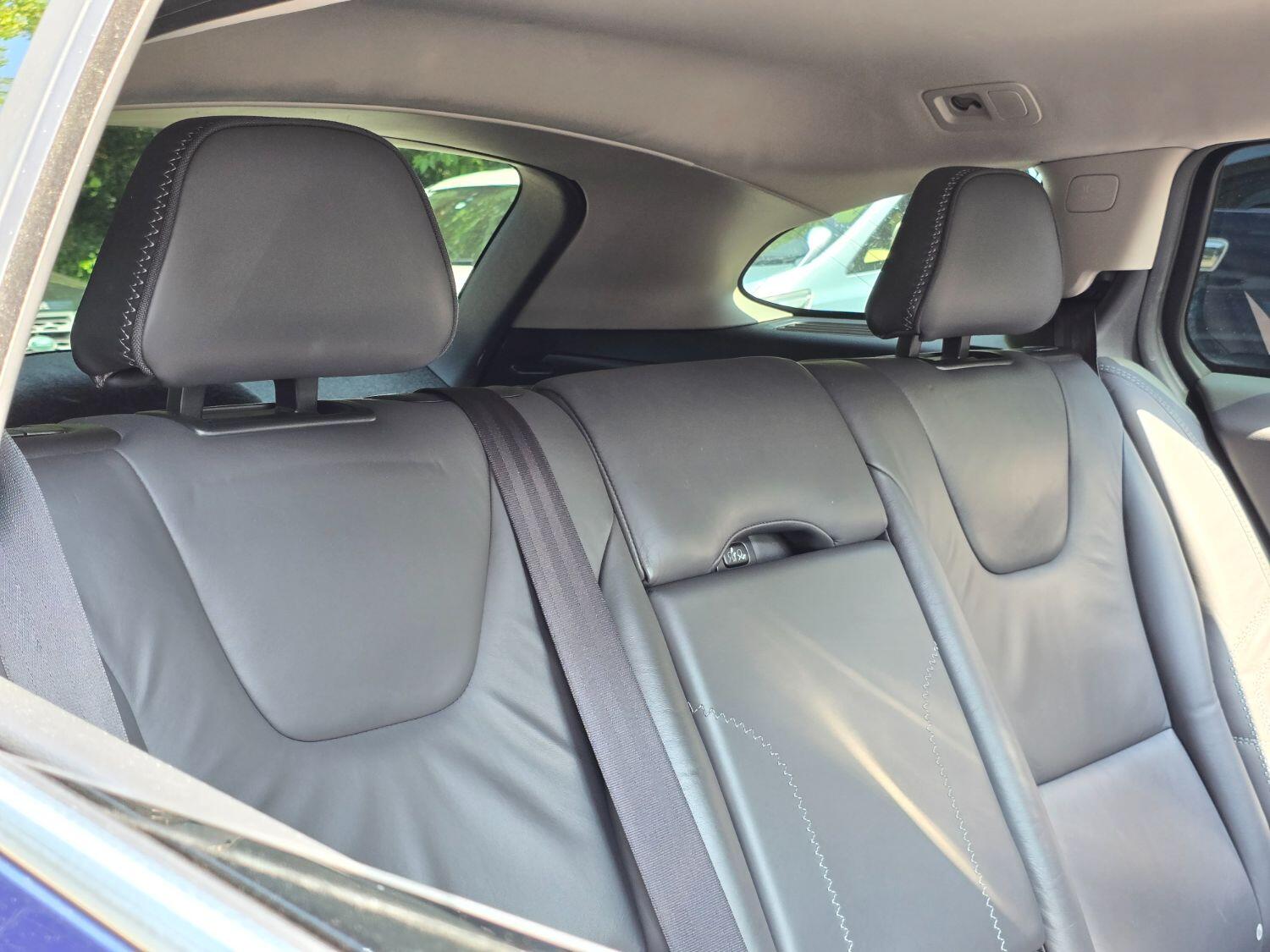 Used Volvo V60 2013 for sale - 77189369: Photo 71