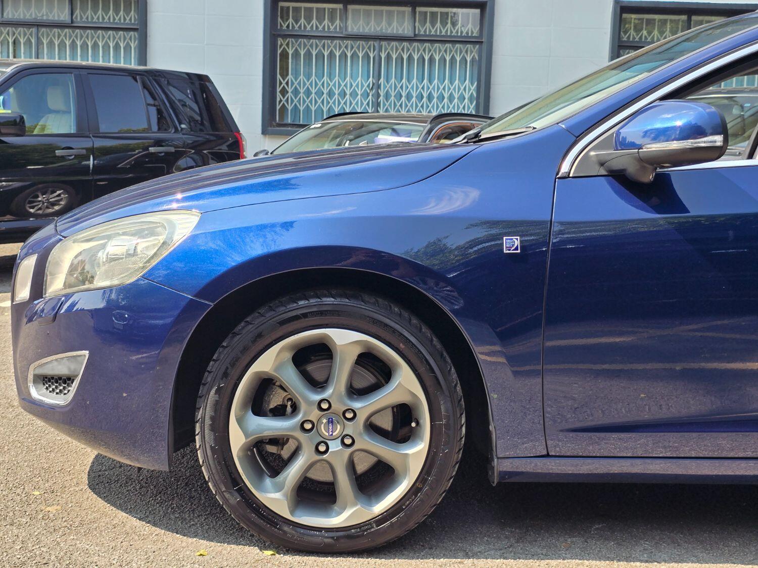 Used Volvo V60 2013 for sale - 77189369: Photo 72